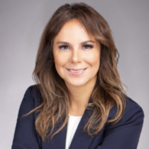 Profile picture of Roxana Alarcon